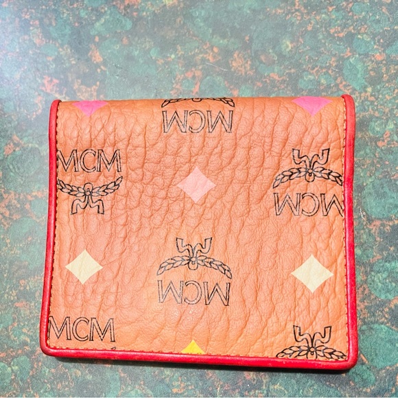 Mcm satchel/crossbody with wallet - Picture 7 of 9